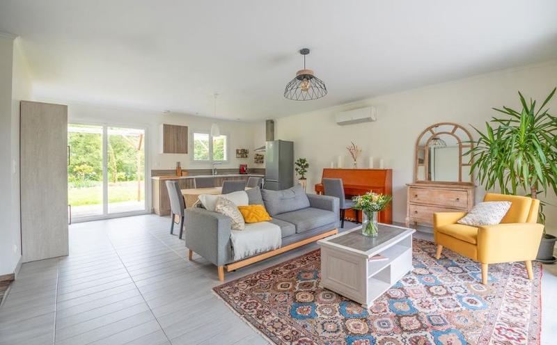 Maison - 84 m² - 4 pièces