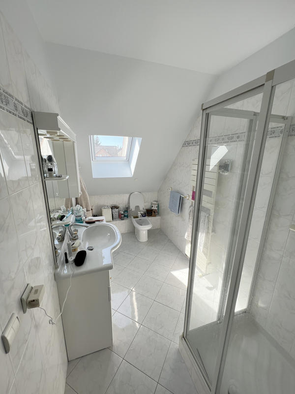 Maison - 135 m² - 6 pièces