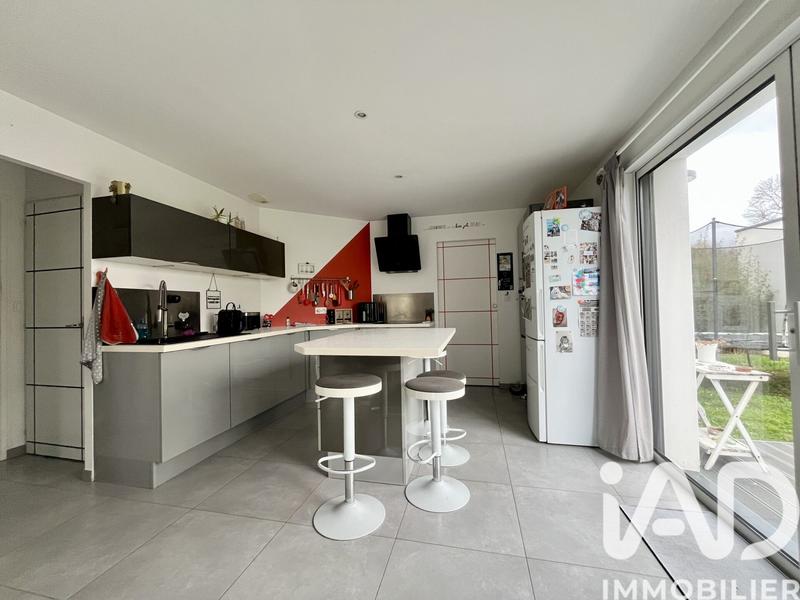 Maison - 104 m² - 6 pièces