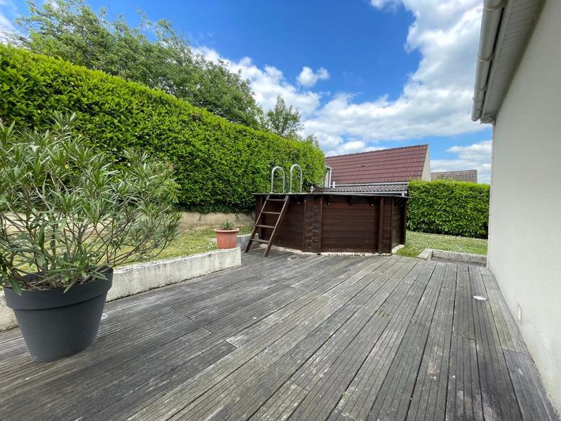 Maison - 95 m² - 4 pièces