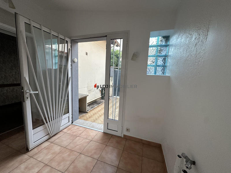 Maison - 96 m² - 4 pièces