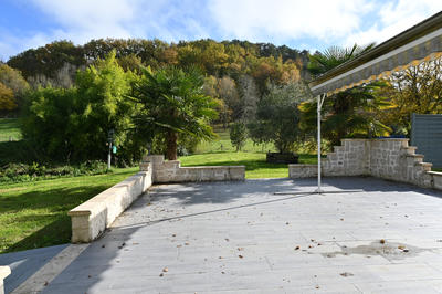 Maison - 182 m² - 5 pièces