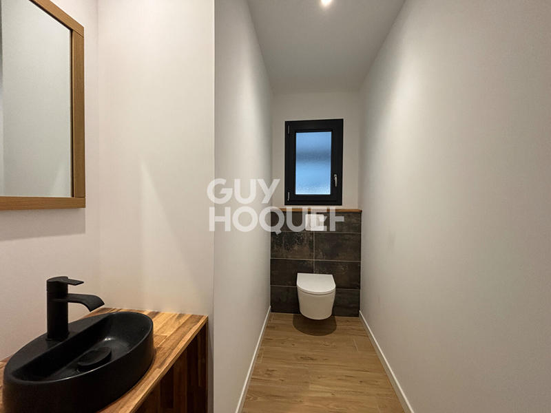 Maison - 92 m² - 4 pièces