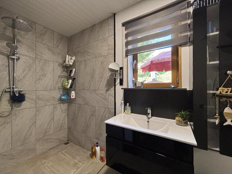 Maison - 97 m² - 3 pièces