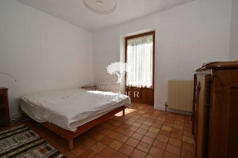 Propriété - 174 m² - 6 pièces