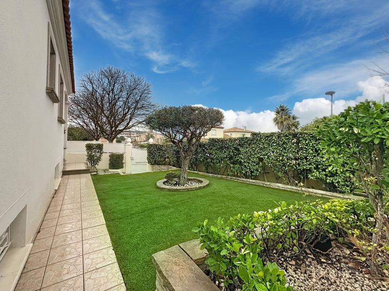 Villa - 160 m² - 6 pièces