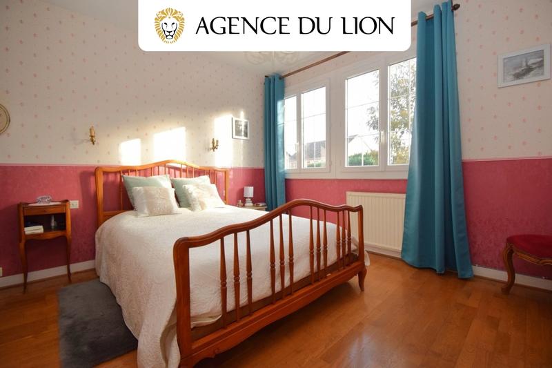 Maison - 85 m² - 5 pièces