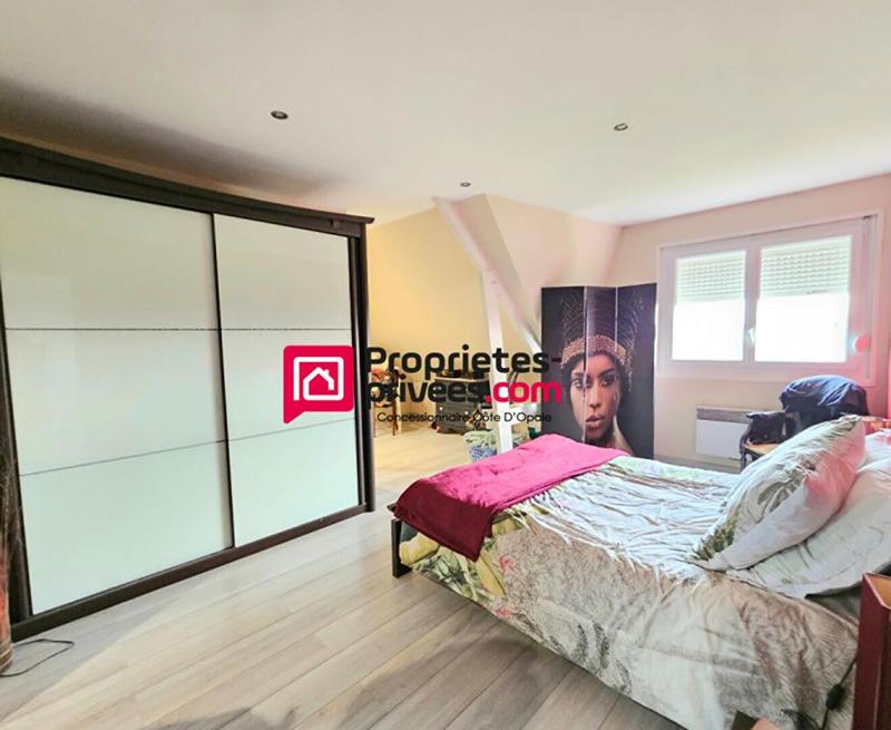 Maison - 189 m² - 6 pièces