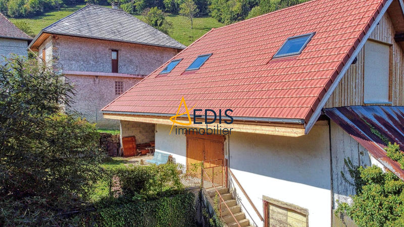 Maison ancienne - 97 m² - 4 pièces