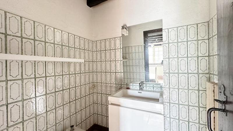 Maison - 210 m² - 8 pièces