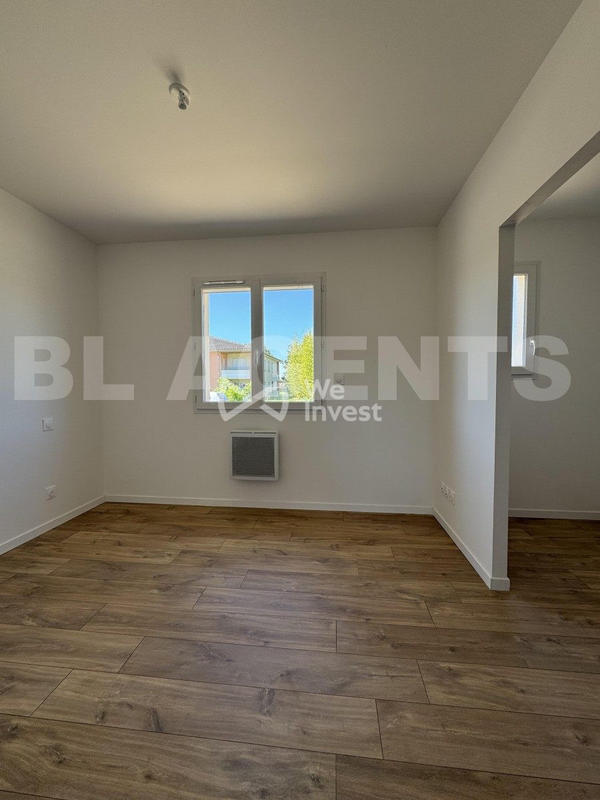 Maison - 99 m² - 4 pièces