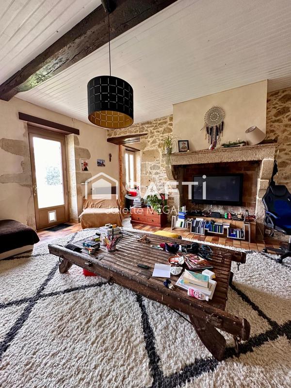 Maison - 379 m² - 10 pièces