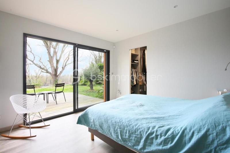 Maison d'architecte - 202 m² - 6 pièces