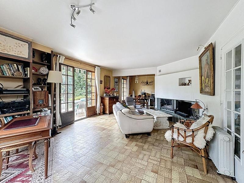 Maison - 150 m² - 7 pièces