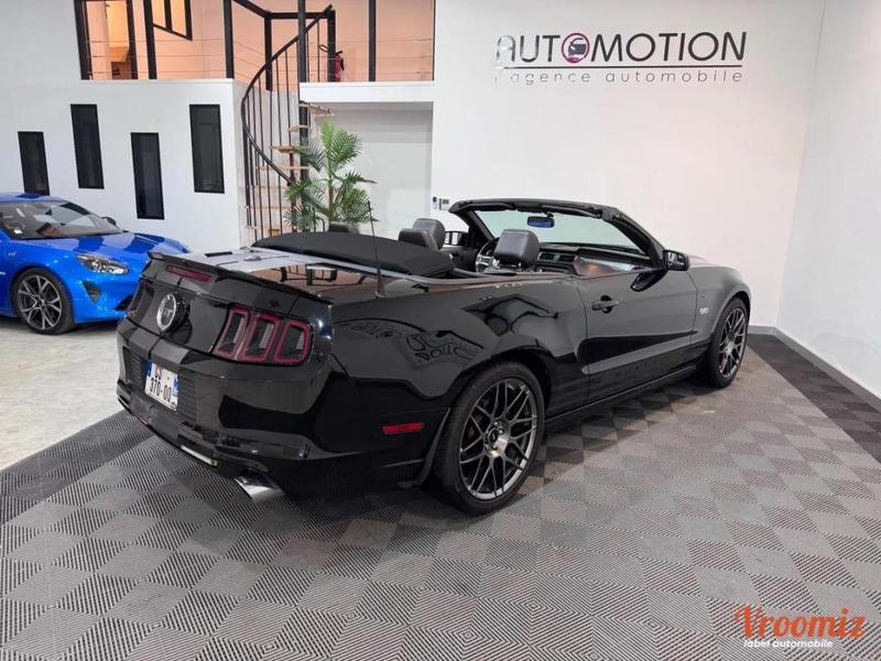 Ford Mustang Cabriolet 5.0 Gt Borla