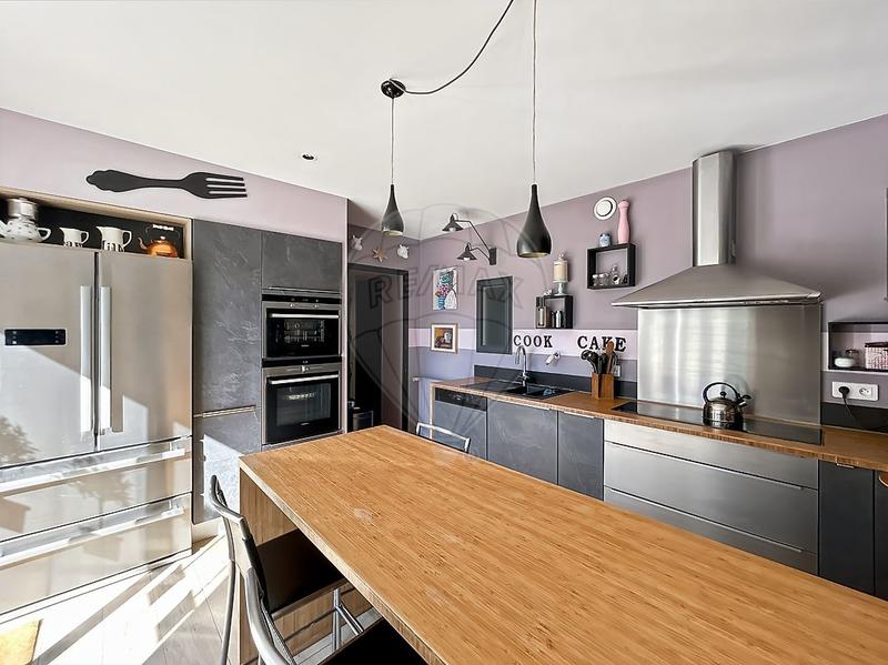 Maison d'architecte - 172 m² - 7 pièces