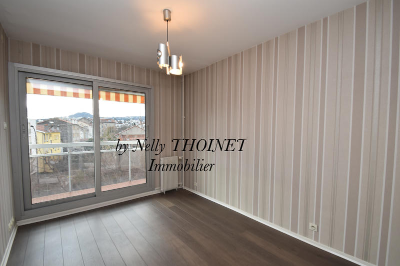 Appartement - 115 m² - 6 pièces