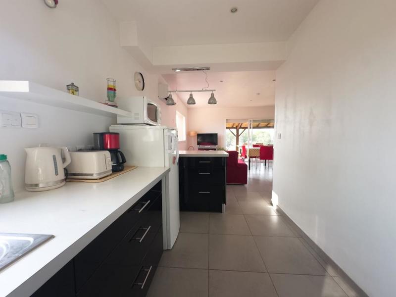 Propriété - 270 m² - 3 pièces