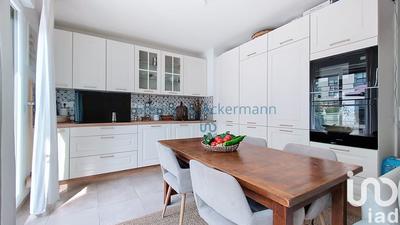 Appartement - 94 m² - 5 pièces