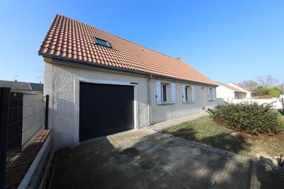 Maison - 122 m² - 6 pièces