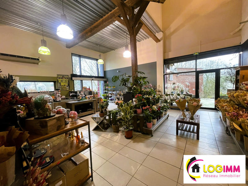 Local d'activités - 225 m²