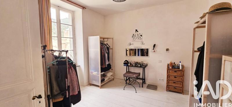 Maison - 190 m² - 6 pièces