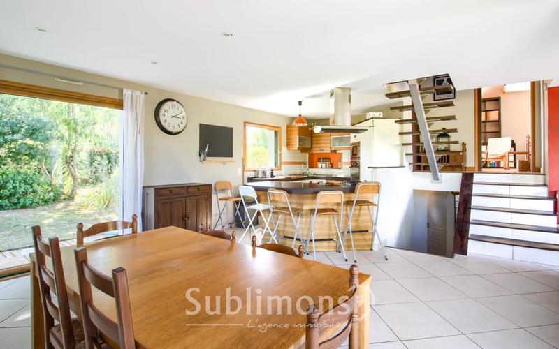 Maison - 135 m² - 5 pièces