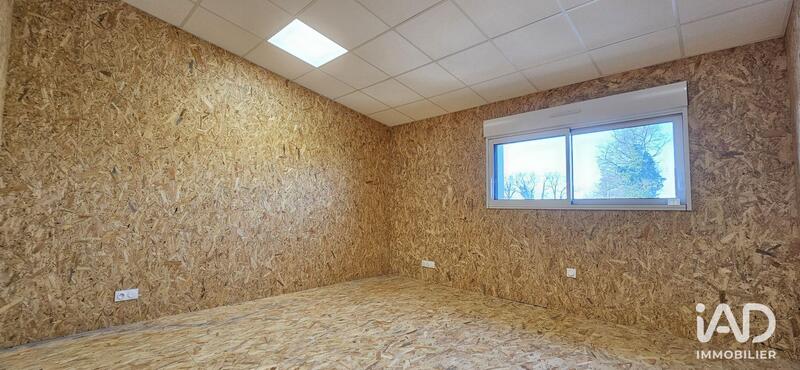 Local commercial - 198 m²