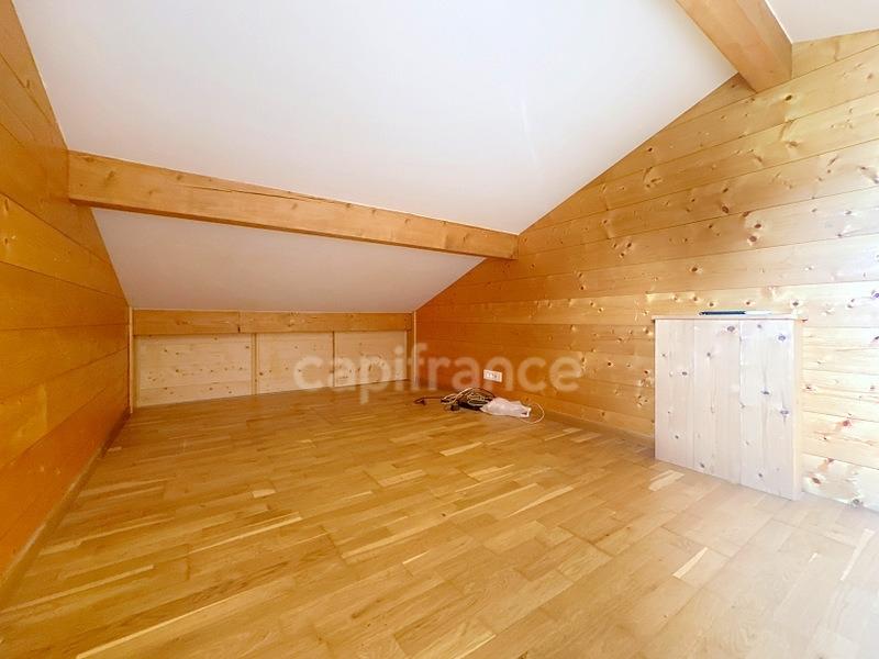 Châlet - 127 m² - 5 pièces