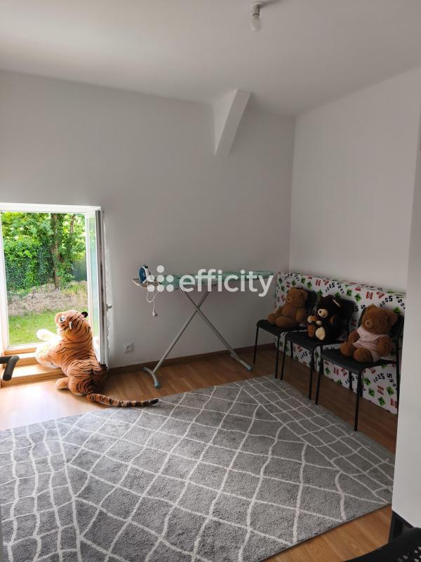 Maison - 125 m² - 5 pièces