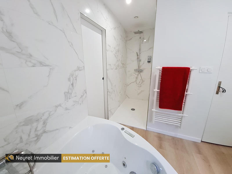 Maison - 134 m² - 7 pièces