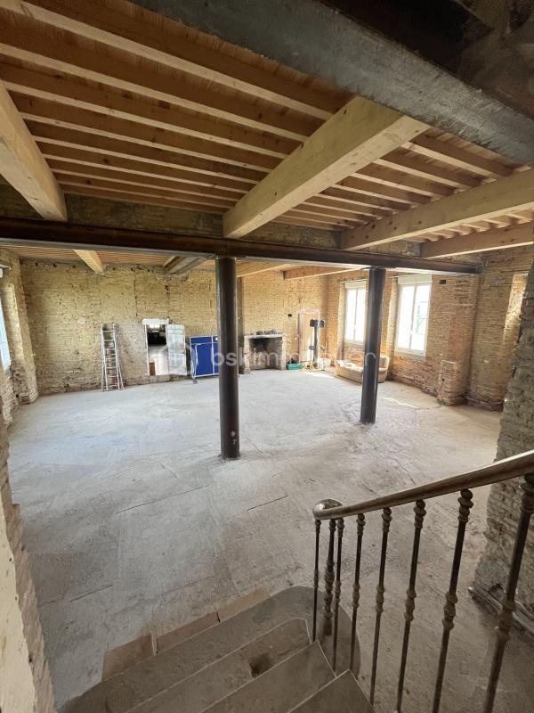 Demeure - 470 m² - 7 pièces