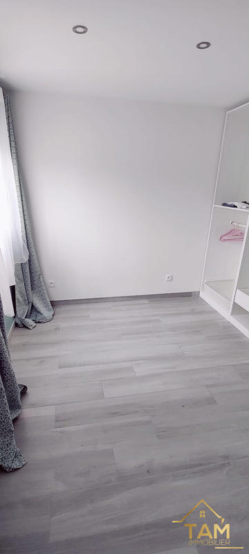 Appartement - 79 m² - 3 pièces