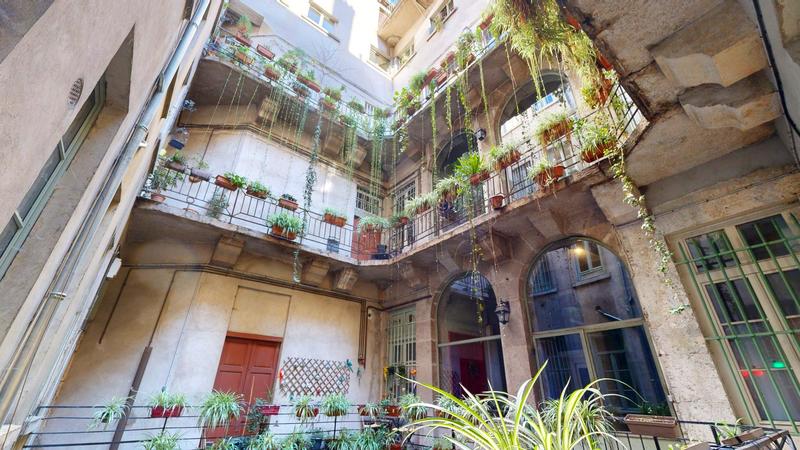 Duplex - 160 m² - 6 pièces