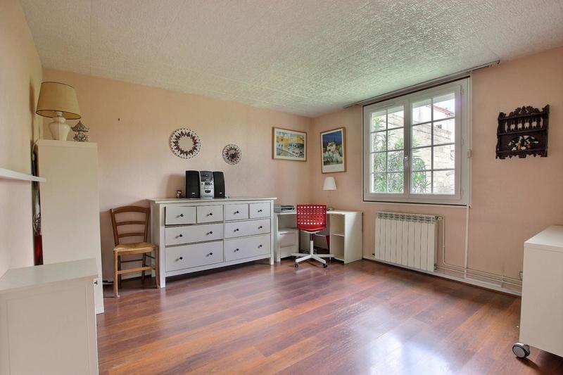 Maison - 163 m² - 7 pièces