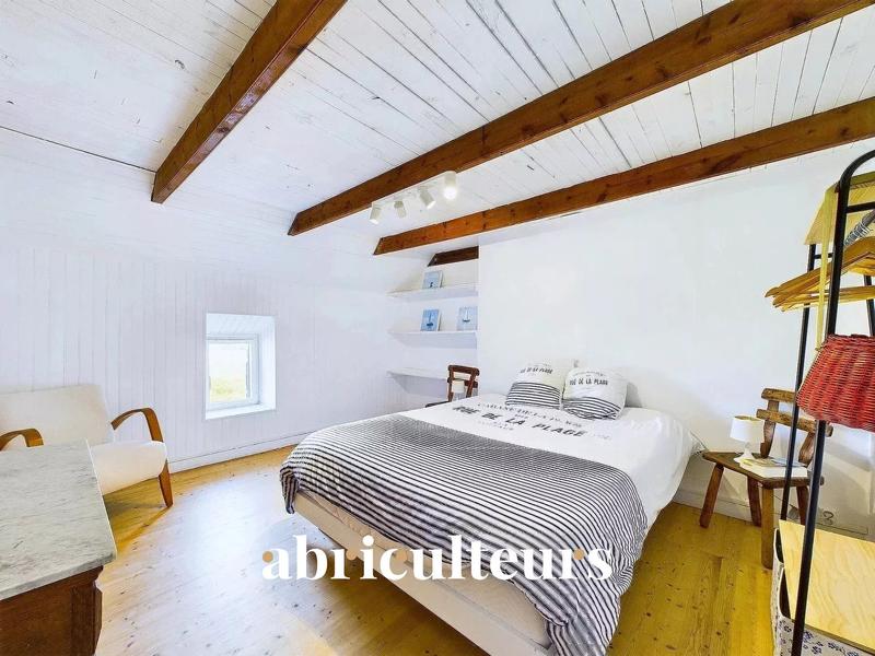 Maison - 162 m² - 7 pièces