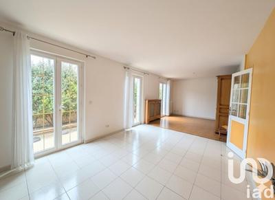 Maison - 147 m² - 7 pièces