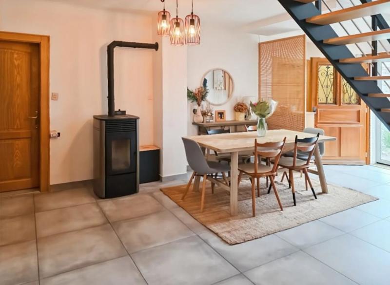 Maison - 164 m² - 7 pièces