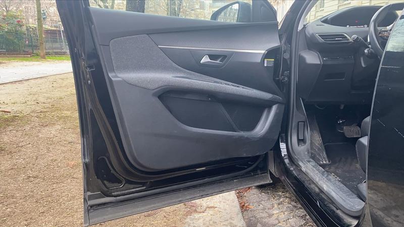 Peugeot 3008 II 1.2 PureTech 130 Eat8 Active Business