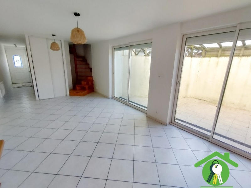 Maison - 83 m² - 4 pièces