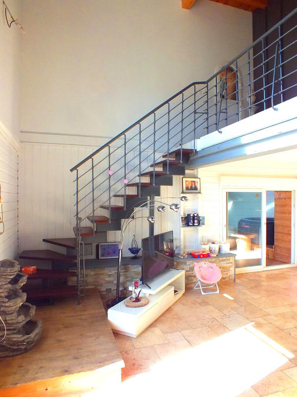 Maison en pierre - 310 m² - 8 pièces