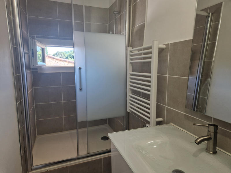 Maison - 223 m² - 8 pièces