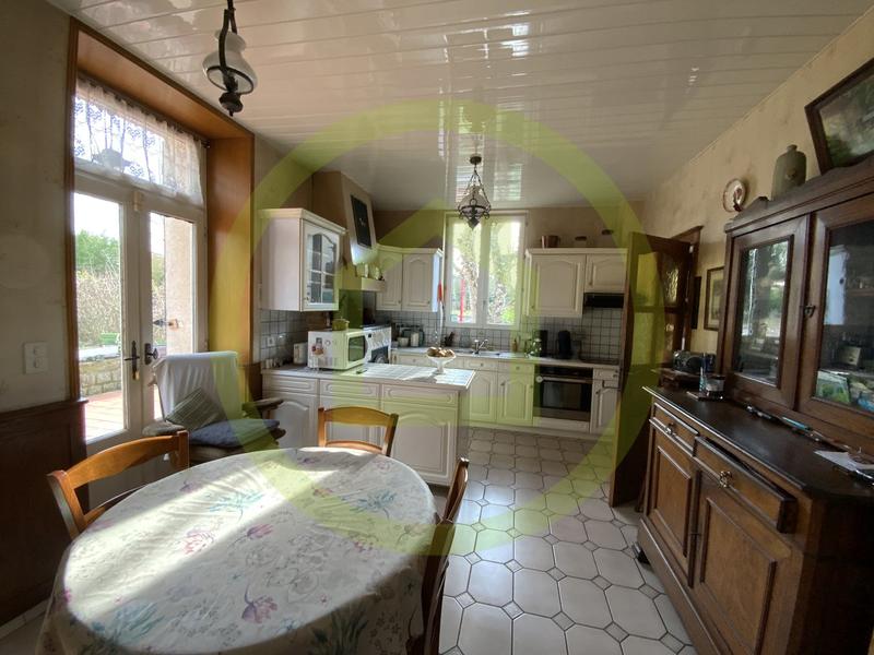 Maison - 130 m² - 8 pièces