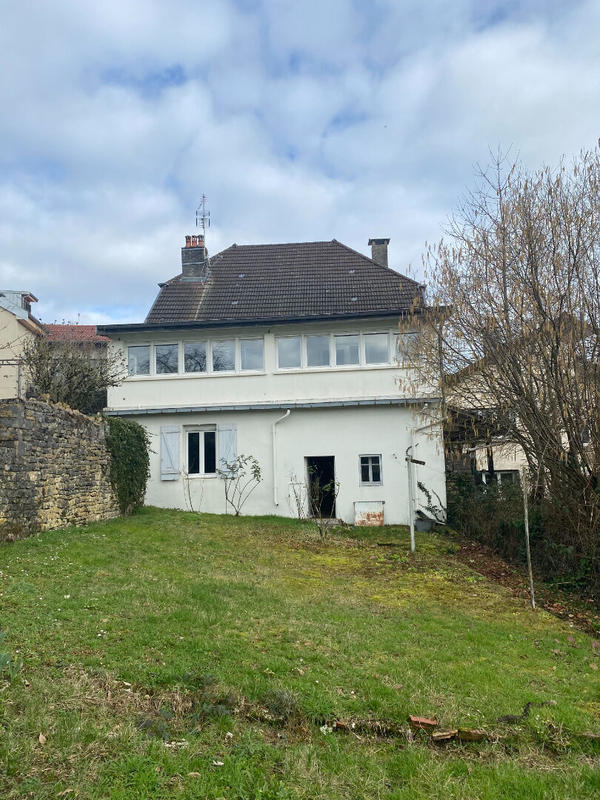 Maison - 149 m² - 7 pièces