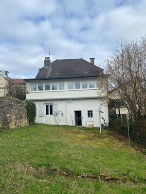 Maison - 149 m² - 7 pièces