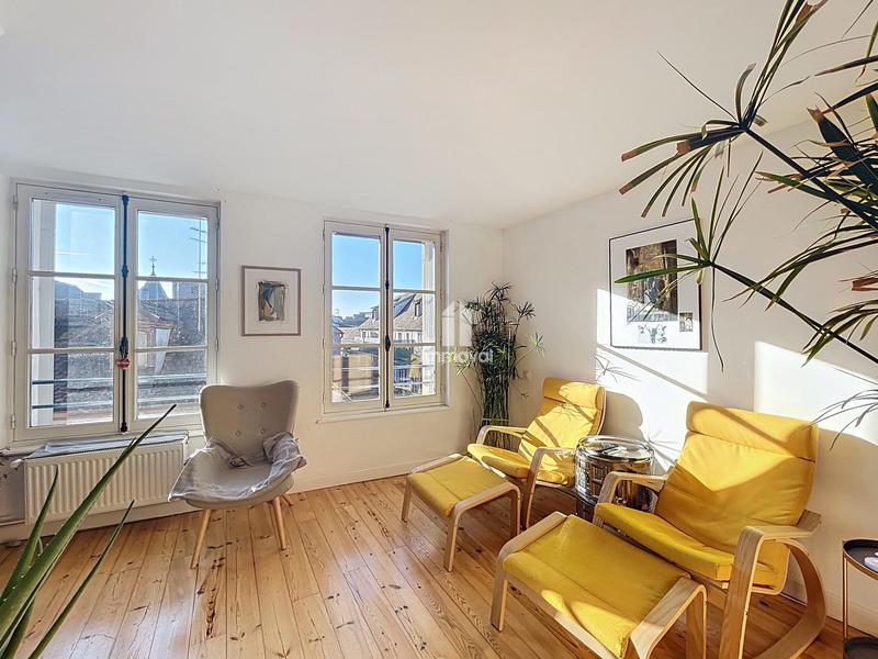 Appartement - 83 m² - 4 pièces