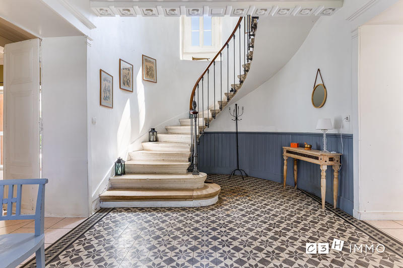 Château - 520 m² - 12 pièces