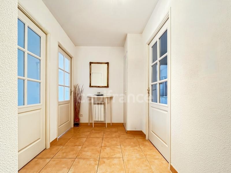 Appartement - 83 m² - 4 pièces