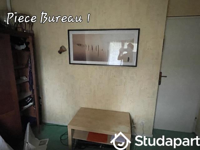 Chambre - 9 m² - 1 pièce