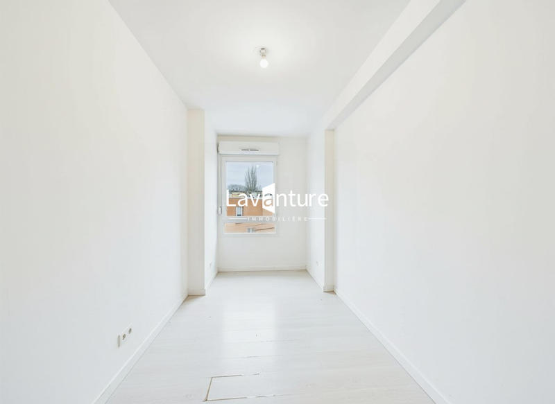 Appartement - 61 m² - 3 pièces